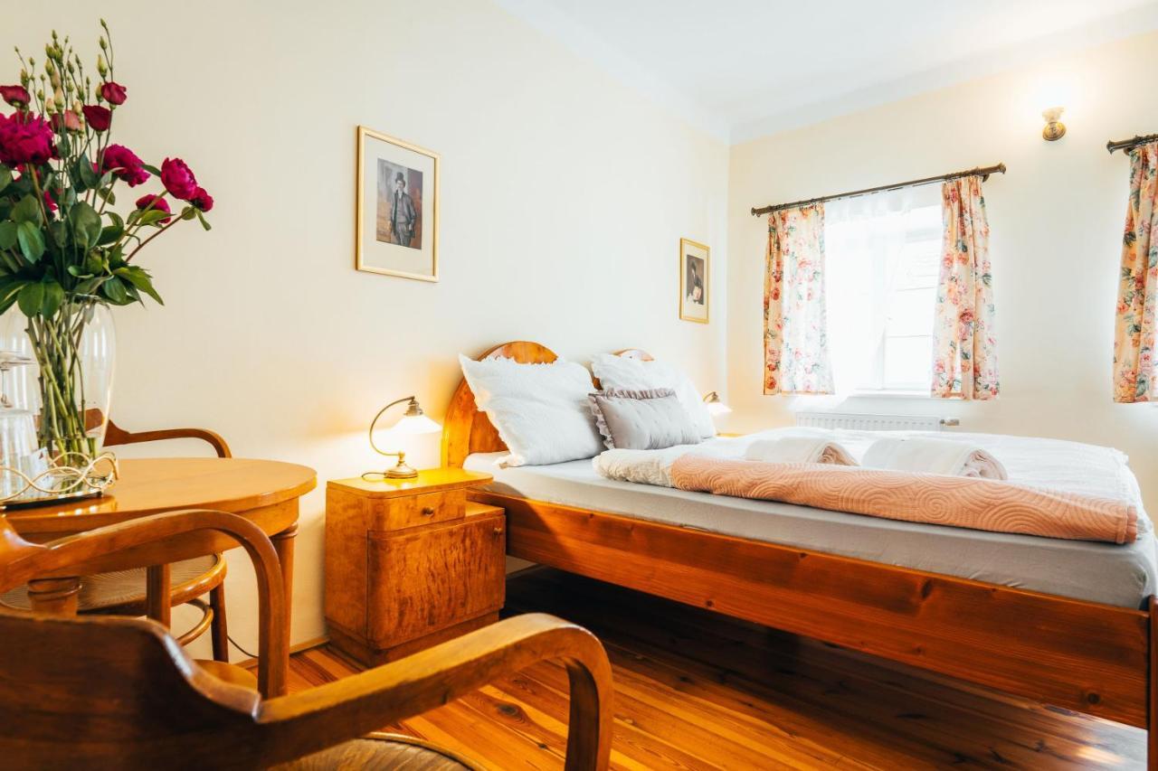 Sv. Hubertus Hotel Cesky Krumlov Luaran gambar
