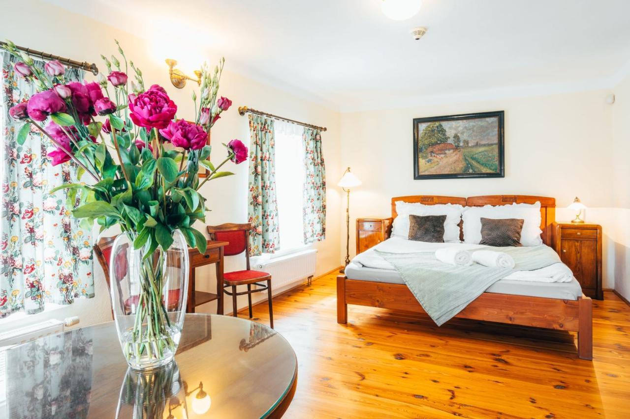 Sv. Hubertus Hotel Cesky Krumlov Luaran gambar