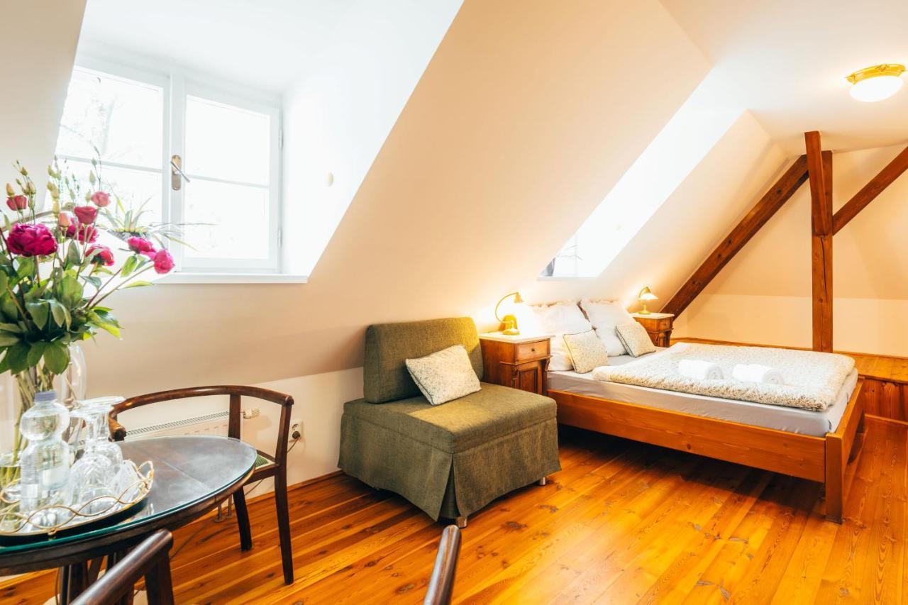 Sv. Hubertus Hotel Cesky Krumlov Luaran gambar