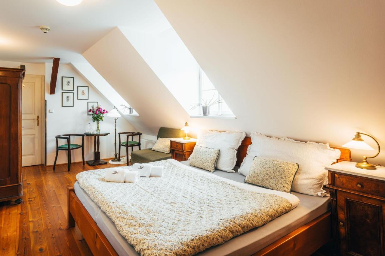 Sv. Hubertus Hotel Cesky Krumlov Luaran gambar