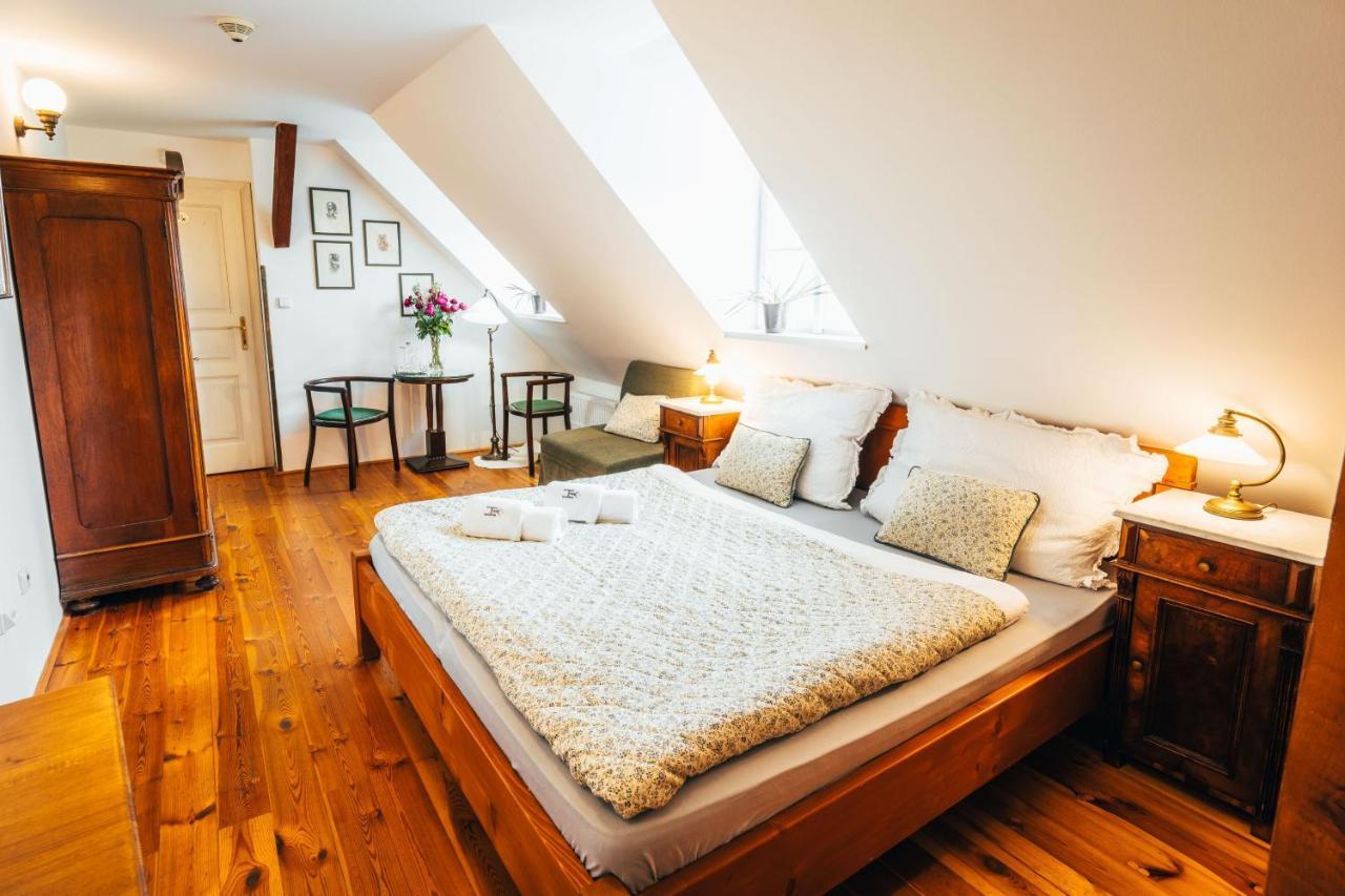 Sv. Hubertus Hotel Cesky Krumlov Luaran gambar