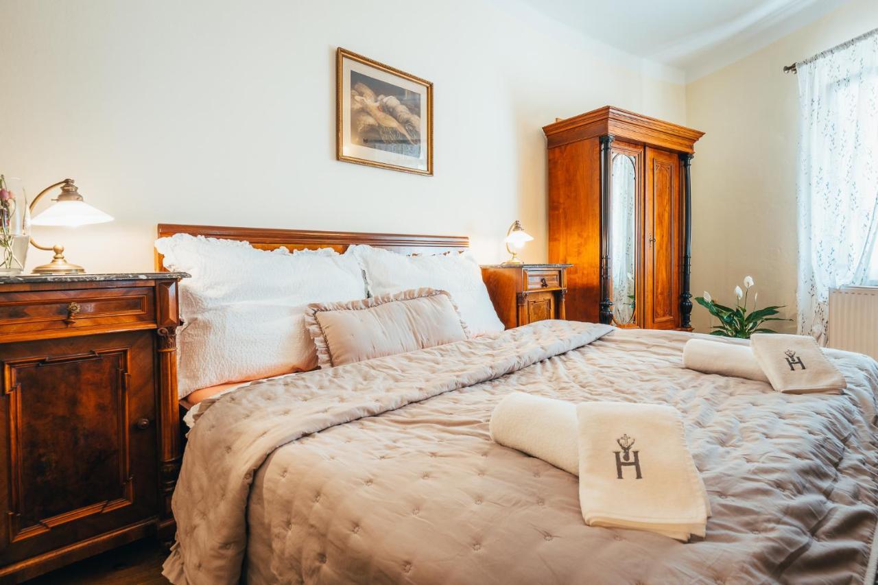 Sv. Hubertus Hotel Cesky Krumlov Luaran gambar